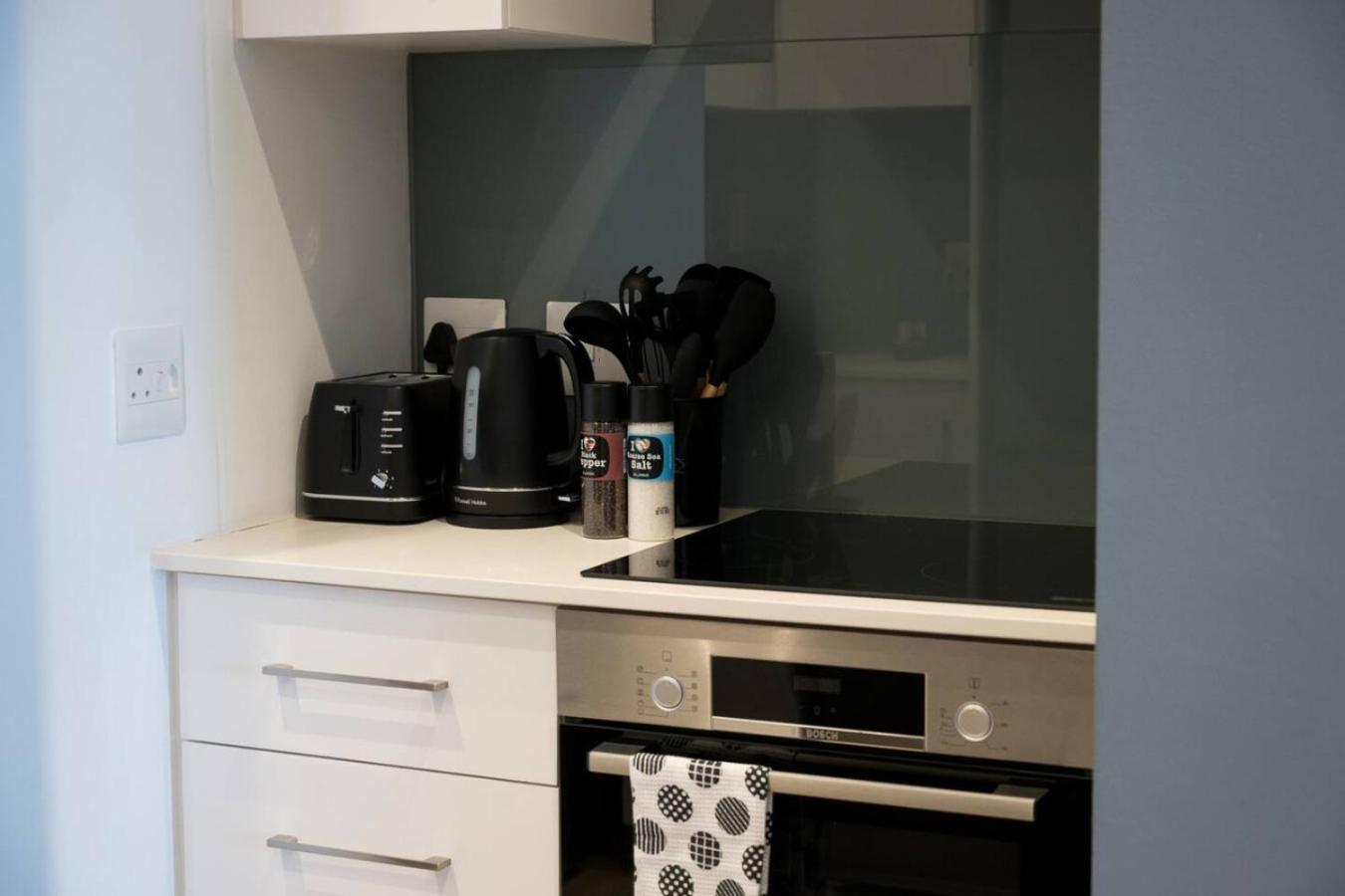 Elegance At 1702 Oceans * Durban