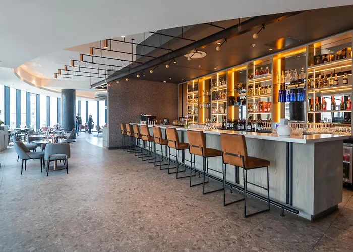 Elegance At 1702 Oceans
