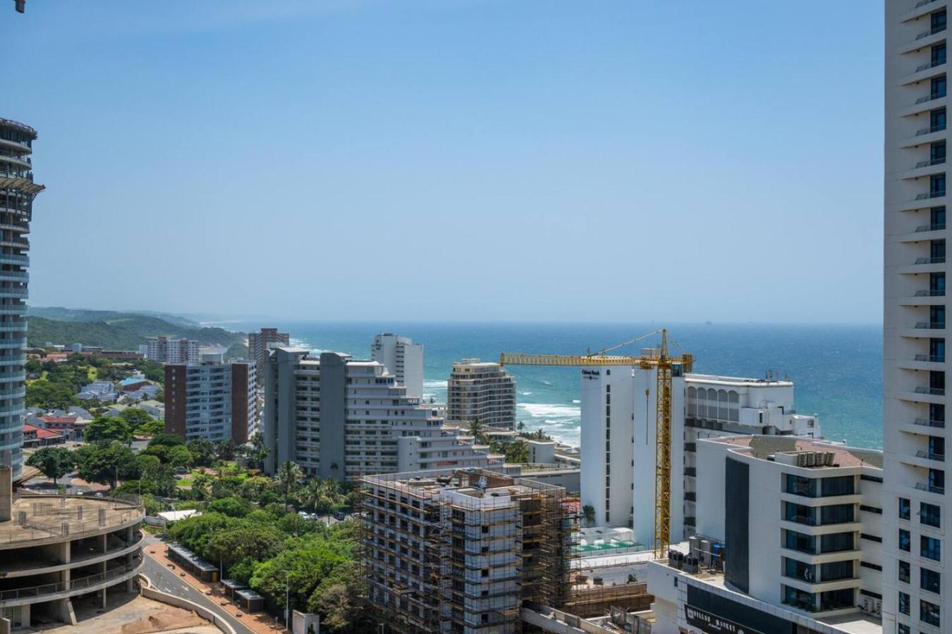 Elegance At 1702 Oceans Appartement Durban